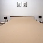 Appartamento R *
